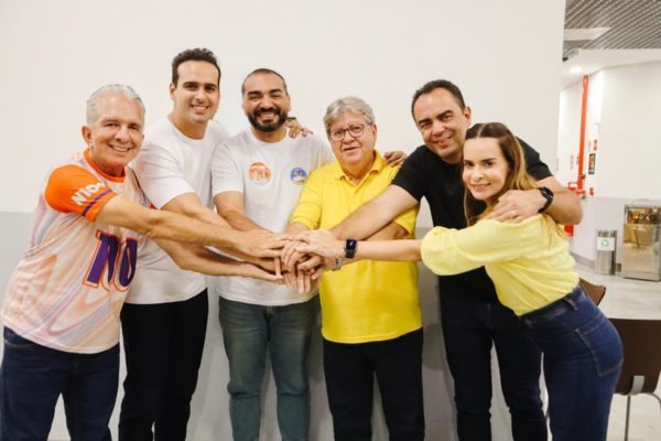 ft-urna eletronica-Fábio PozzebomAgência Brasil (29)