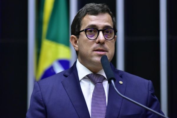 Tamanho foto notícia padrão - 2025-06-18T143244.408